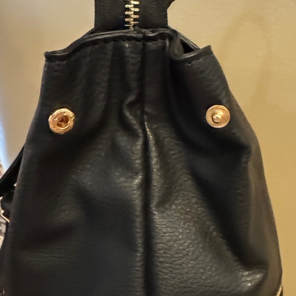 LOW START!!!! NWOT Black Leather Backpack with Front Zipper - Picture 4 of 5